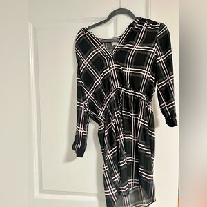 LOFT Black and White Plaid Long Sleeve Dress